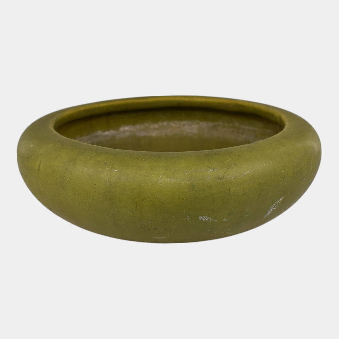 Roseville Early Carnelian Vintage 1916 Pottery Matte Green Arts & Crafts Bowl