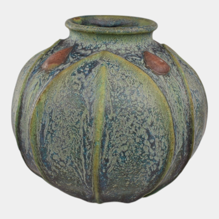 Jemerick Studio Pottery 1999 Arts And Crafts Mottled Green Bulbous Vase