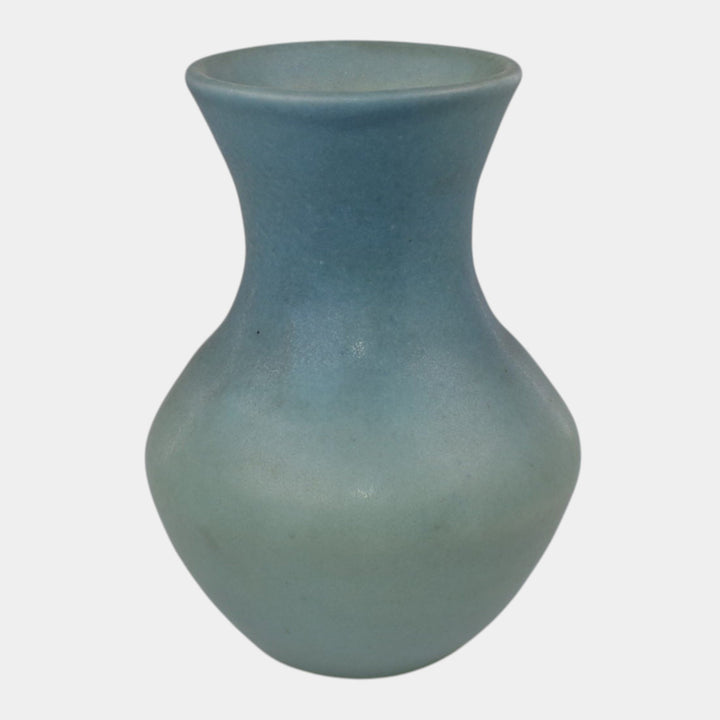 Van Briggle 1940 Original Hand Thrown Art Pottery Blue Vase