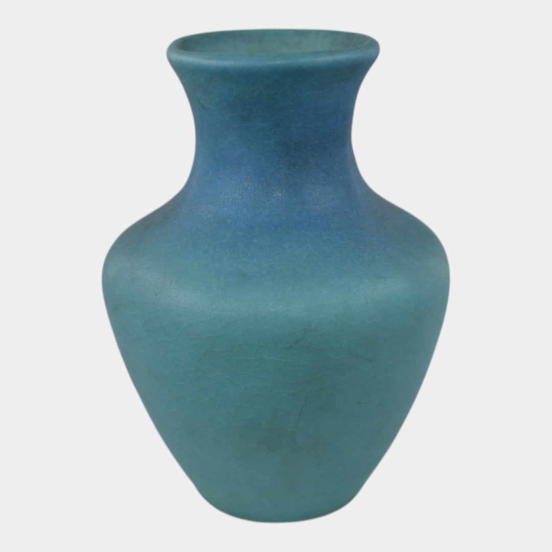 Van Briggle 1940s Vintage Pottery Blue Vase