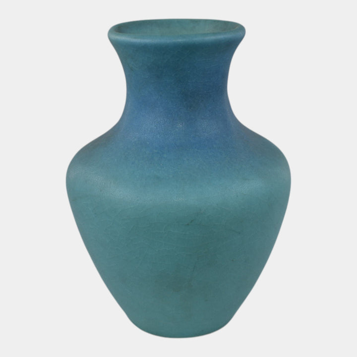 Van Briggle 1940s Vintage Pottery Blue Vase