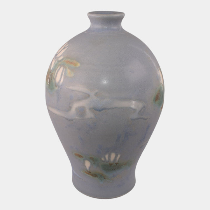 Illumine Vintage Art Pottery Ceramic Blue Waterlilies Vase