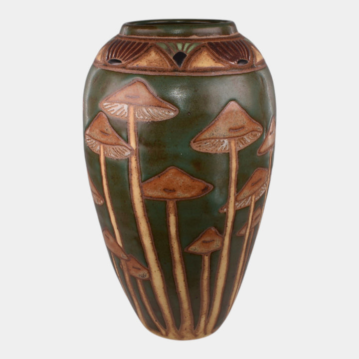 Common Ground Eric Olson 2002 Studio Art Pottery Green Mushroom Vase