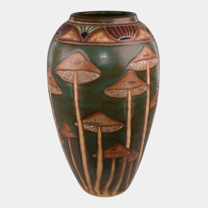Common Ground Eric Olson 2002 Studio Art Pottery Green Mushroom Vase
