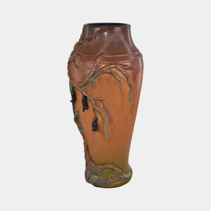 Ephraim Faience 2018 Hand Made Pottery Experimental Bat Ceramic Vase