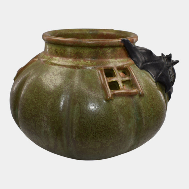 Ephraim Faience Year Hand Made Pottery Experimental Bat Ceramic Vase