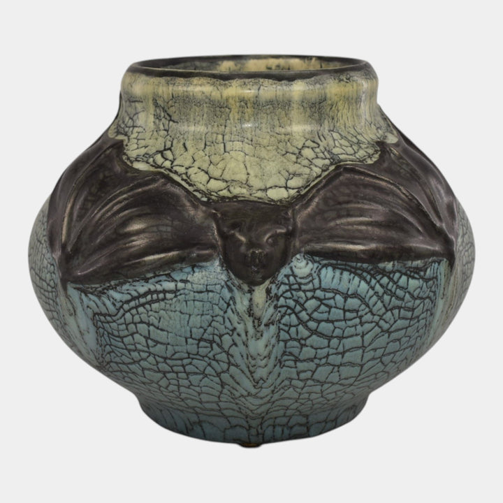 Ephraim Faience 2016 Hand Made Pottery Glacial Blue Bat Vase