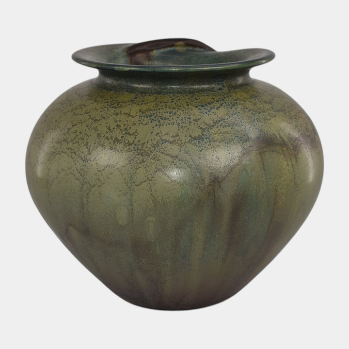 Ephraim Faience 2010 Experimental Hand Made Pottery Green Bat Vase