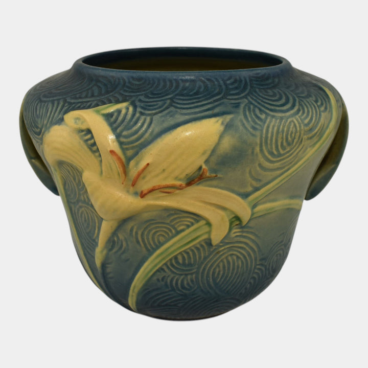 Roseville Zephyr Lily Blue 1946 Vintage Art Pottery Handled Bowl Vase 471-6 - Just Art Pottery