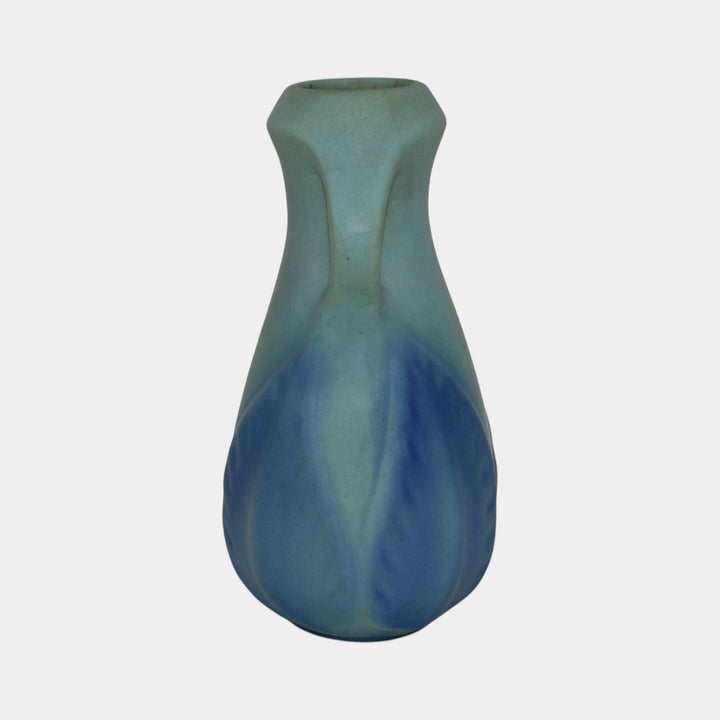 Van Briggle 1920s Vintage Arts And Crafts Pottery Blue Ceramic Flower Vase 860