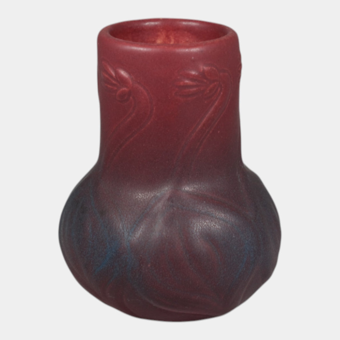 Van Briggle 1922-1926 Vintage Art Pottery Red Ceramic Flower Vase 645