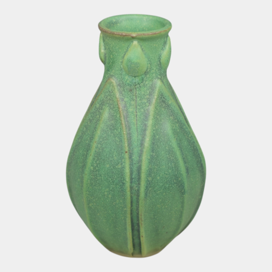 Jemerick Studio Pottery Arts And Crafts Matte Green Hand Crafted Vase - Just Art Pottery