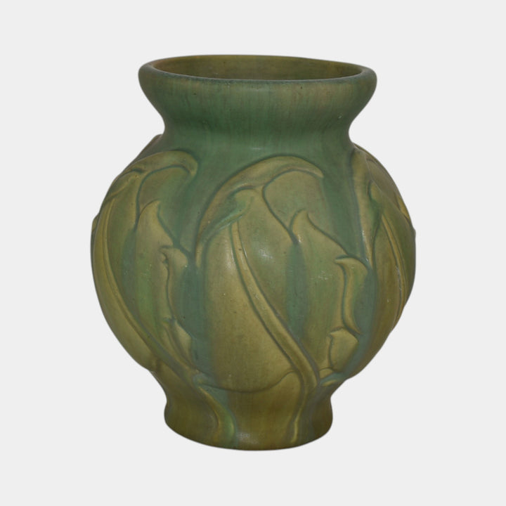 Roseville Early Velmoss 1916 Arts And Crafts Pottery Matte Green Vase 131-8 - Just Art Pottery