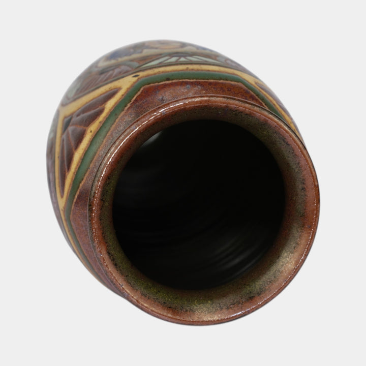 Common Ground Eric Olson Studio Art Pottery 2008 Brown Scarab Vase