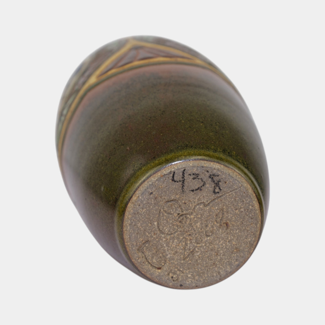 Common Ground Eric Olson Studio Art Pottery 2008 Brown Scarab Vase