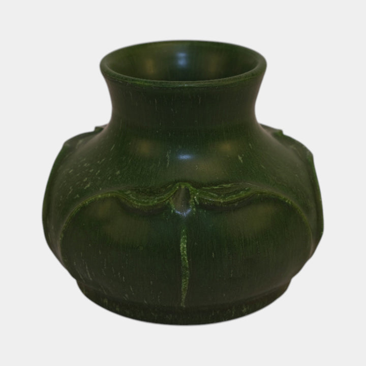 Ephraim Faience Arts and Crafts Pottery Green Spring Leaf Cabinet Vase 064