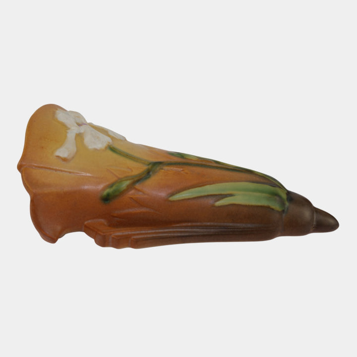 Roseville Iris Tan 1939 Vintage Art Deco Pottery Ceramic Wall Pocket 1284-8