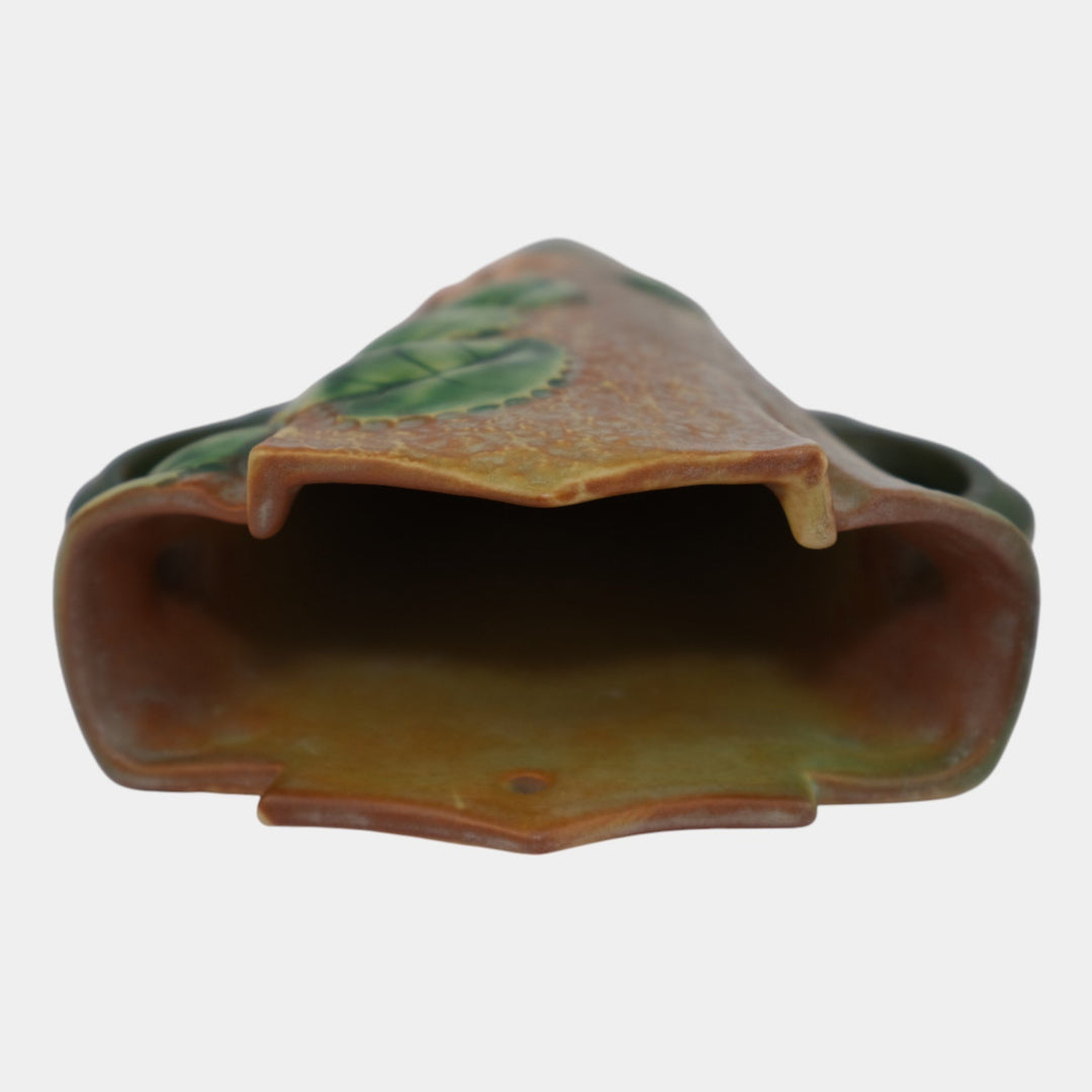 Roseville Pottery Fuchsia Green 1939 Vintage Art Ceramic Wall Pocket 1282-8