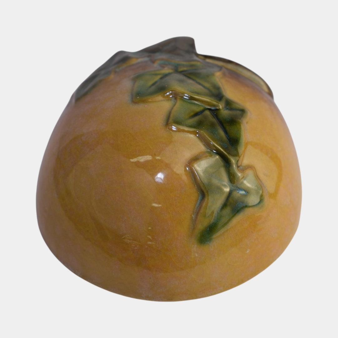 Roseville Wincraft Tan 1948 Mid Century Modern Art Pottery Wall Pocket 267-5
