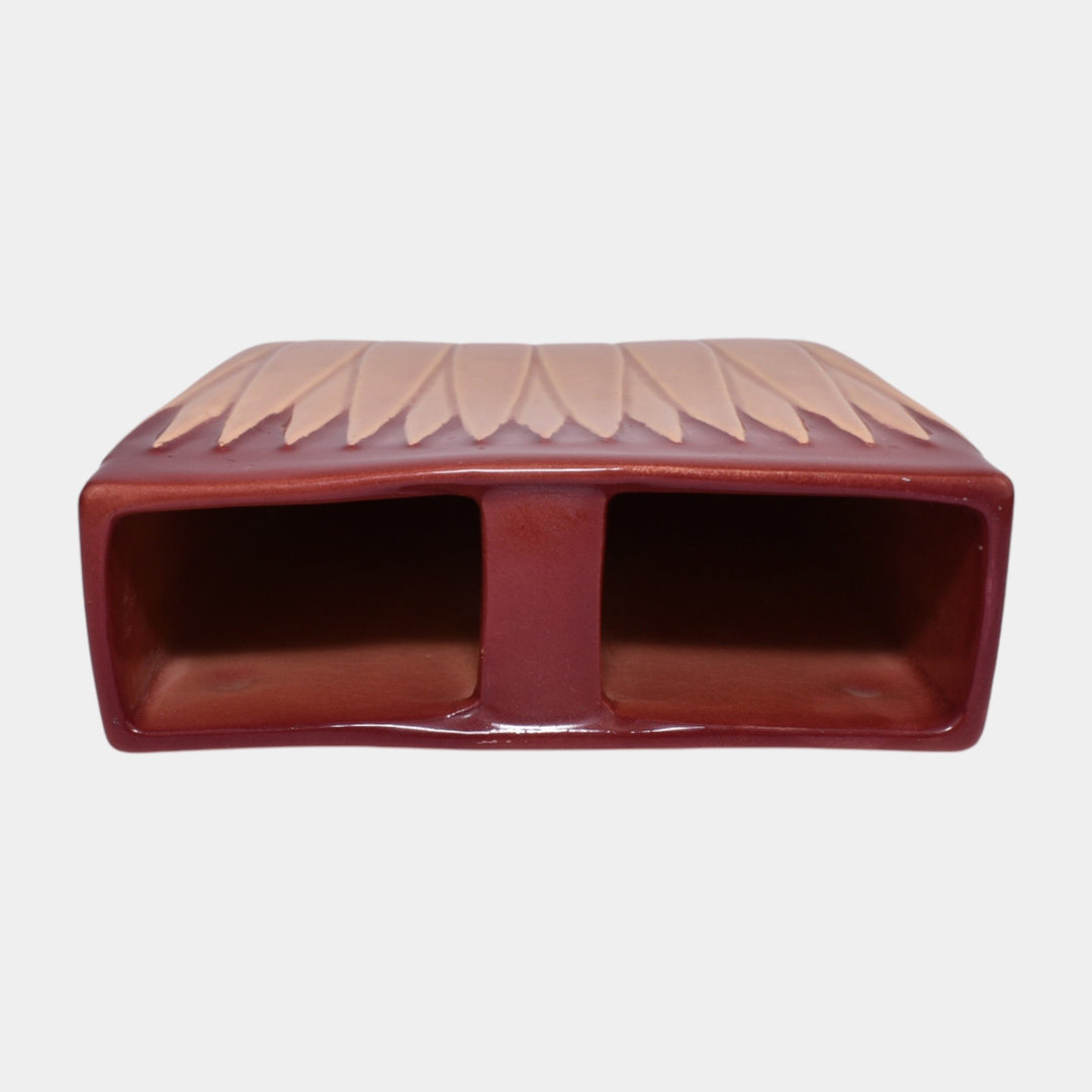 Roseville Lotus Red 1952 Mid Century Modern Pottery Ceramic Wall Pocket L8-7