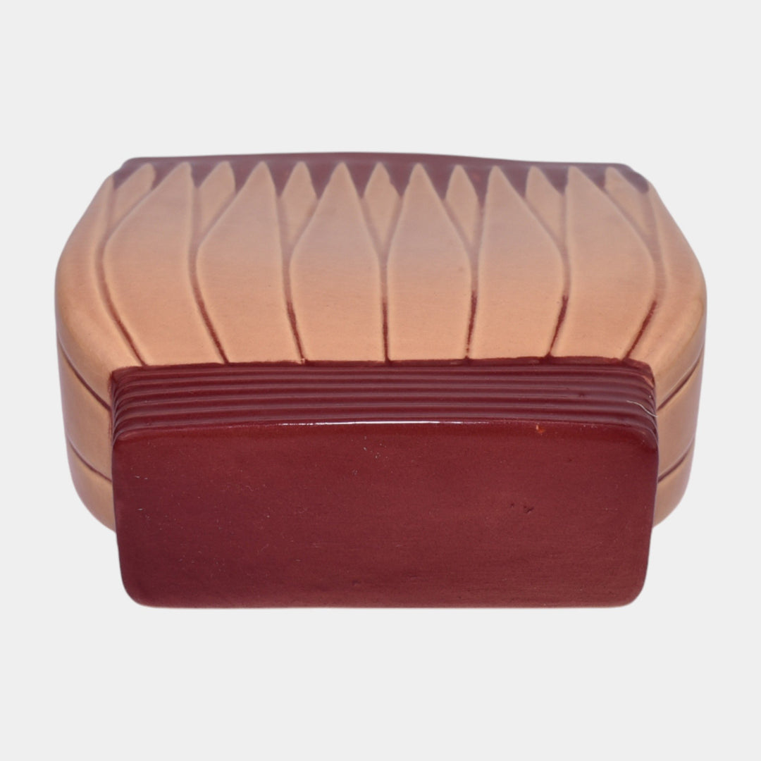 Roseville Lotus Red 1952 Mid Century Modern Pottery Ceramic Wall Pocket L8-7
