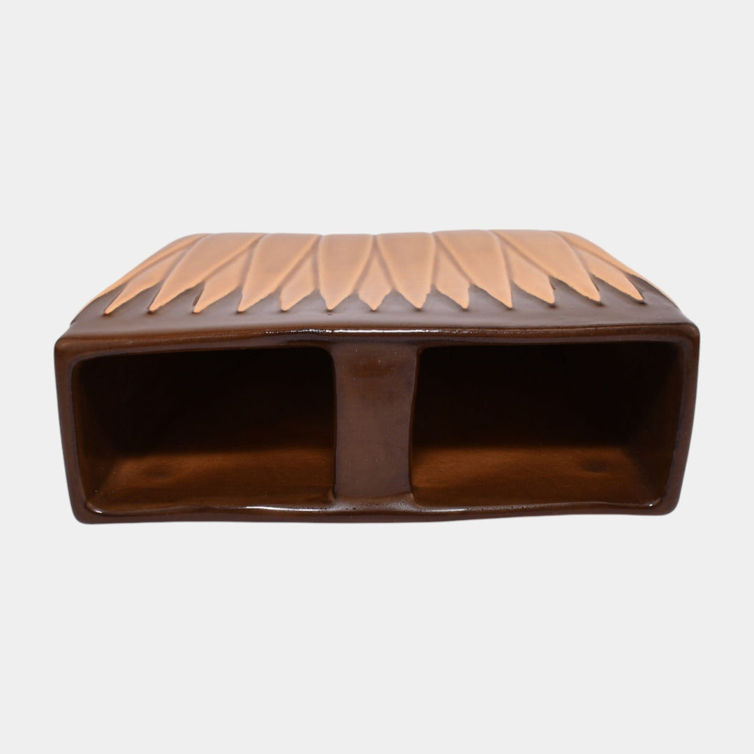 Roseville Lotus Brown 1952 Mid Century Modern Pottery Ceramic Wall Pocket L8-7