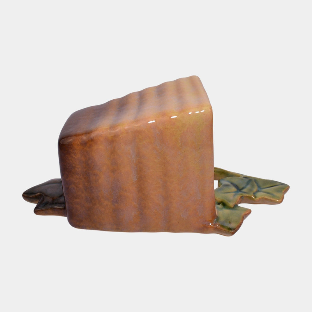 Roseville Wincraft Tan 1948 Mid Century Modern Art Pottery Wall Pocket 266-4