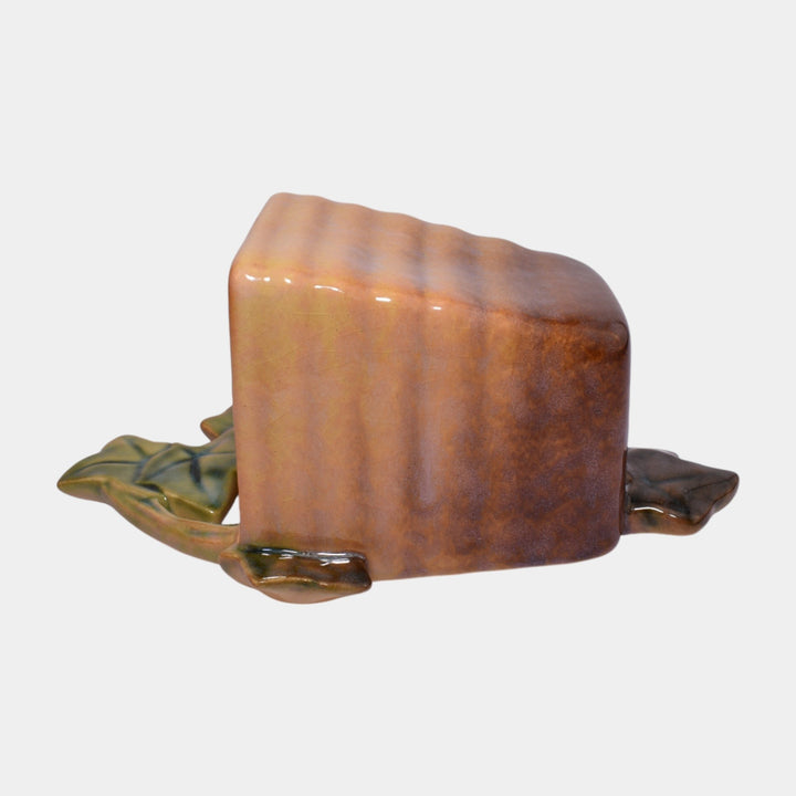 Roseville Wincraft Tan 1948 Mid Century Modern Art Pottery Wall Pocket 266-4