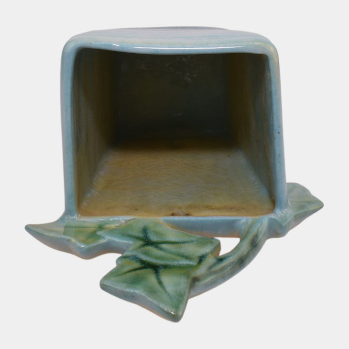 Roseville Wincraft Blue 1948 Mid Century Modern Art Pottery Wall Pocket 266-4