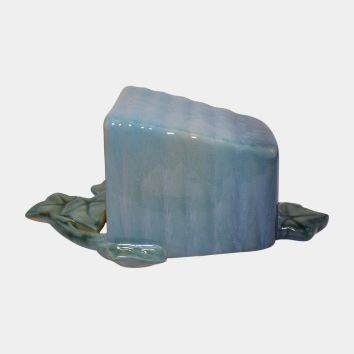 Roseville Wincraft Blue 1948 Mid Century Modern Art Pottery Wall Pocket 266-4