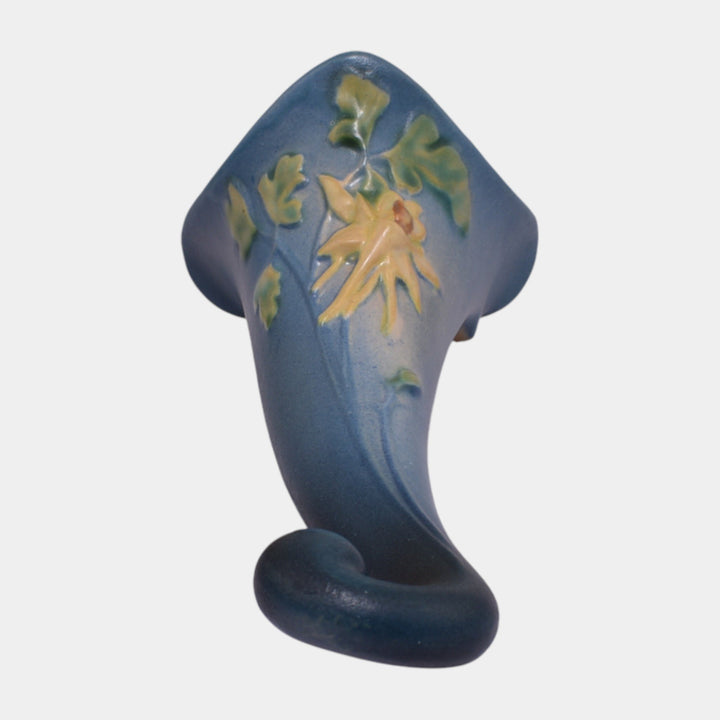 Roseville Columbine Blue 1941 Mid Century Modern Art Pottery Wall Pocket 1290-8