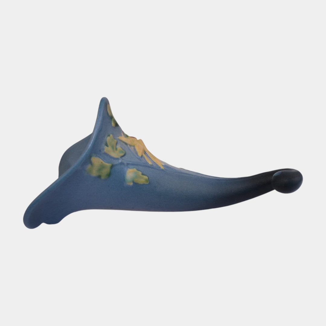 Roseville Columbine Blue 1941 Mid Century Modern Art Pottery Wall Pocket 1290-8