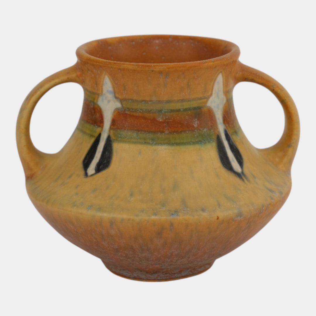 Roseville Montacello Tan 1931 Vintage Arts And Crafts Pottery Ceramic Vase 555-4
