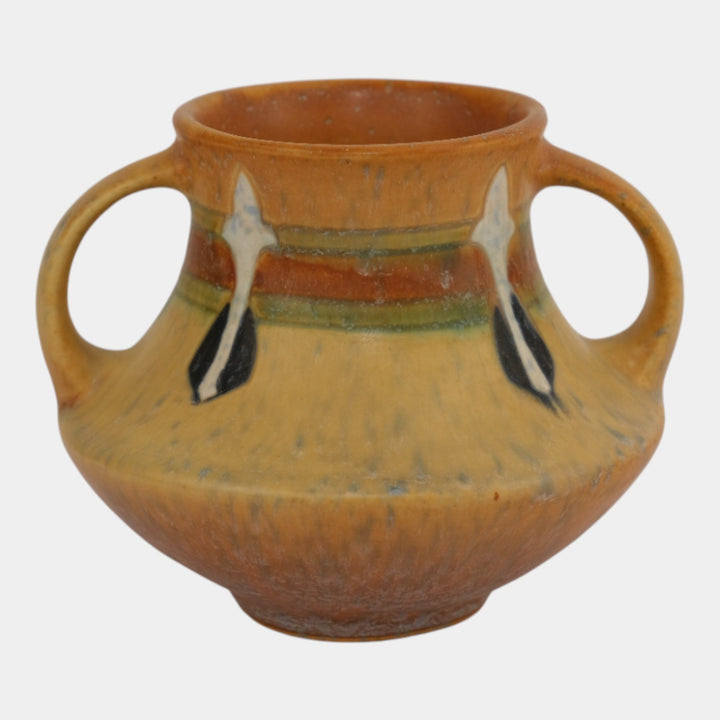 Roseville Montacello Tan 1931 Vintage Arts And Crafts Pottery Ceramic Vase 555-4