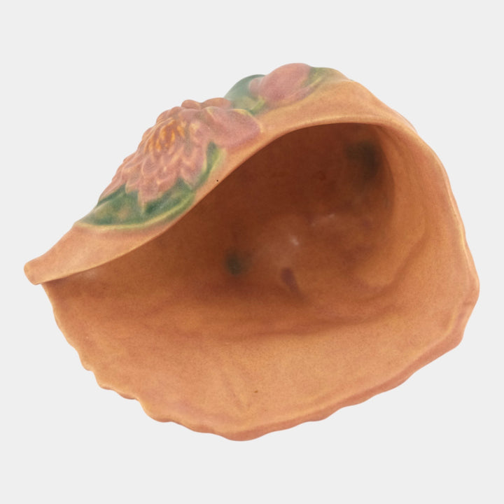 Roseville Water Lily Pink 1946 Art Pottery Conch Shell Planter Vase 445-6