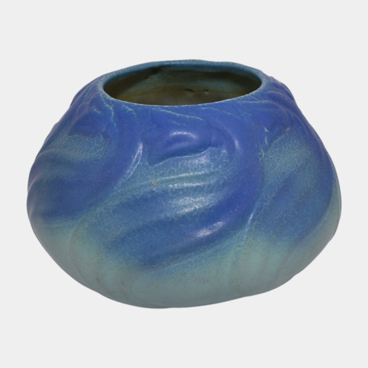 Van Briggle 1922-26 USA Vintage Arts And Crafts Pottery Blue Ceramic Vase 849