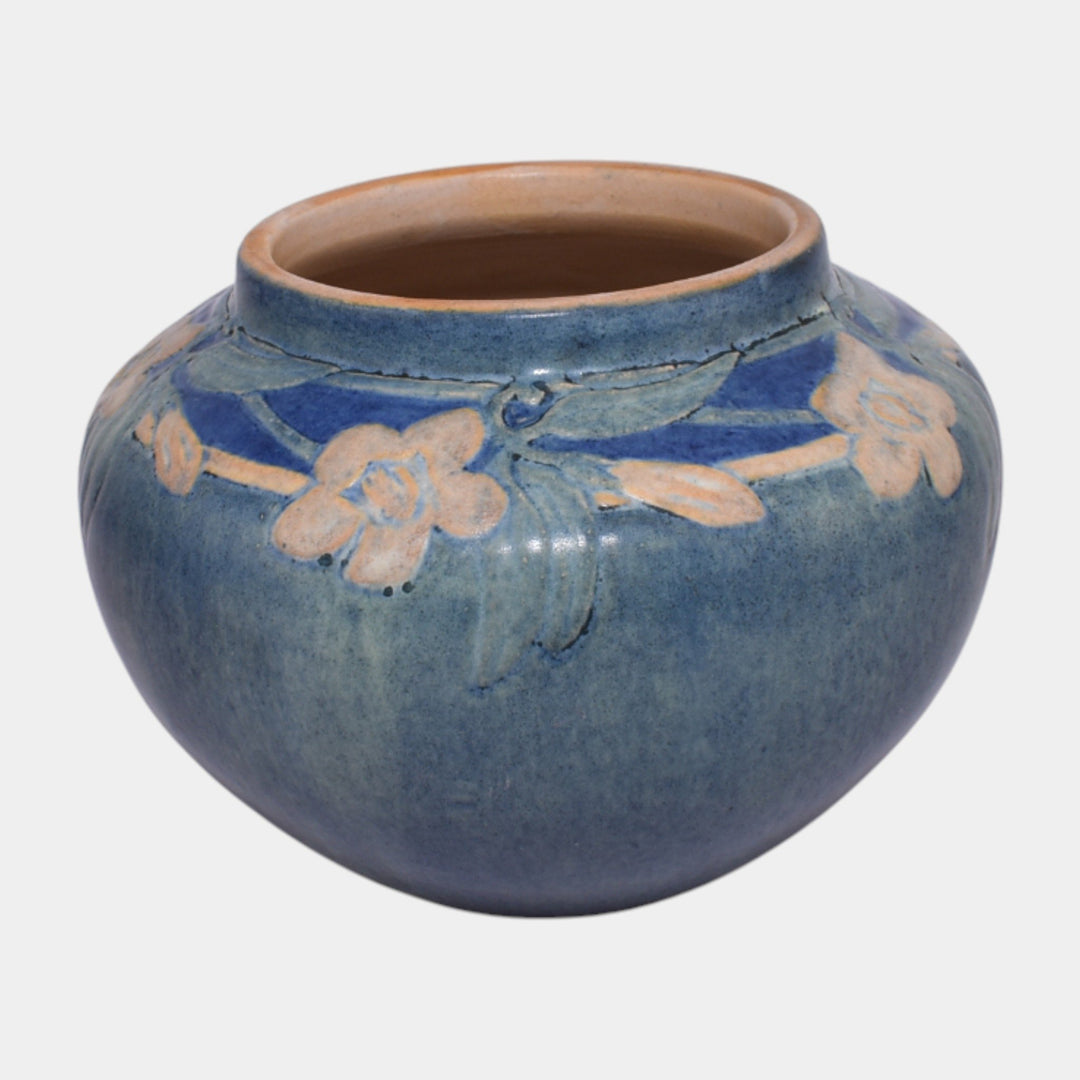 Newcomb College 1910 Vintage Arts & Crafts Pottery Floral Vase Henrietta Bailey - Just Art Pottery
