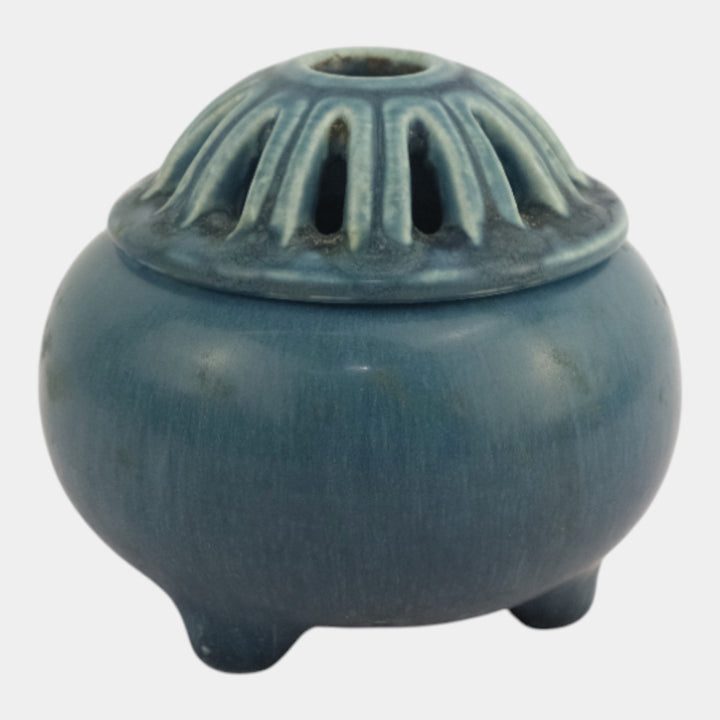 Rookwood Pottery 1920 Footed Blue Matte Glaze Potpourri Pierced Lid Jar 2505