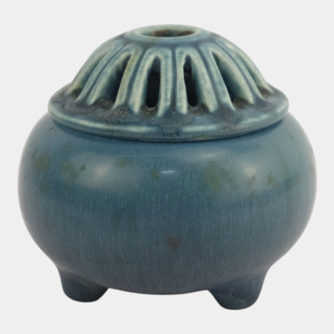 Rookwood Pottery 1920 Footed Blue Matte Glaze Potpourri Pierced Lid Jar 2505
