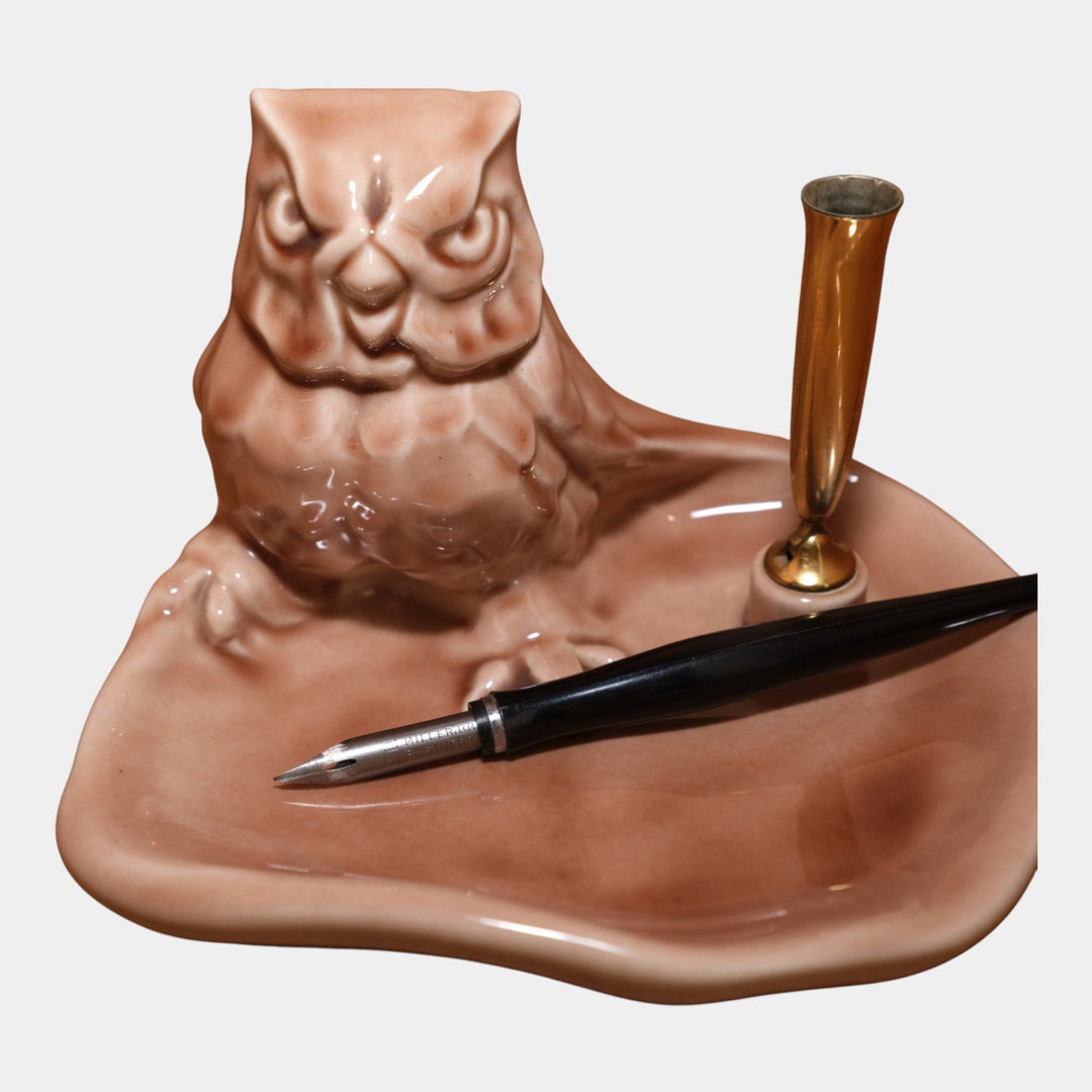 Rookwood Art Pottery 1951 Vintage Light Tan Ceramic Owl Pin Tray And Pen 1084