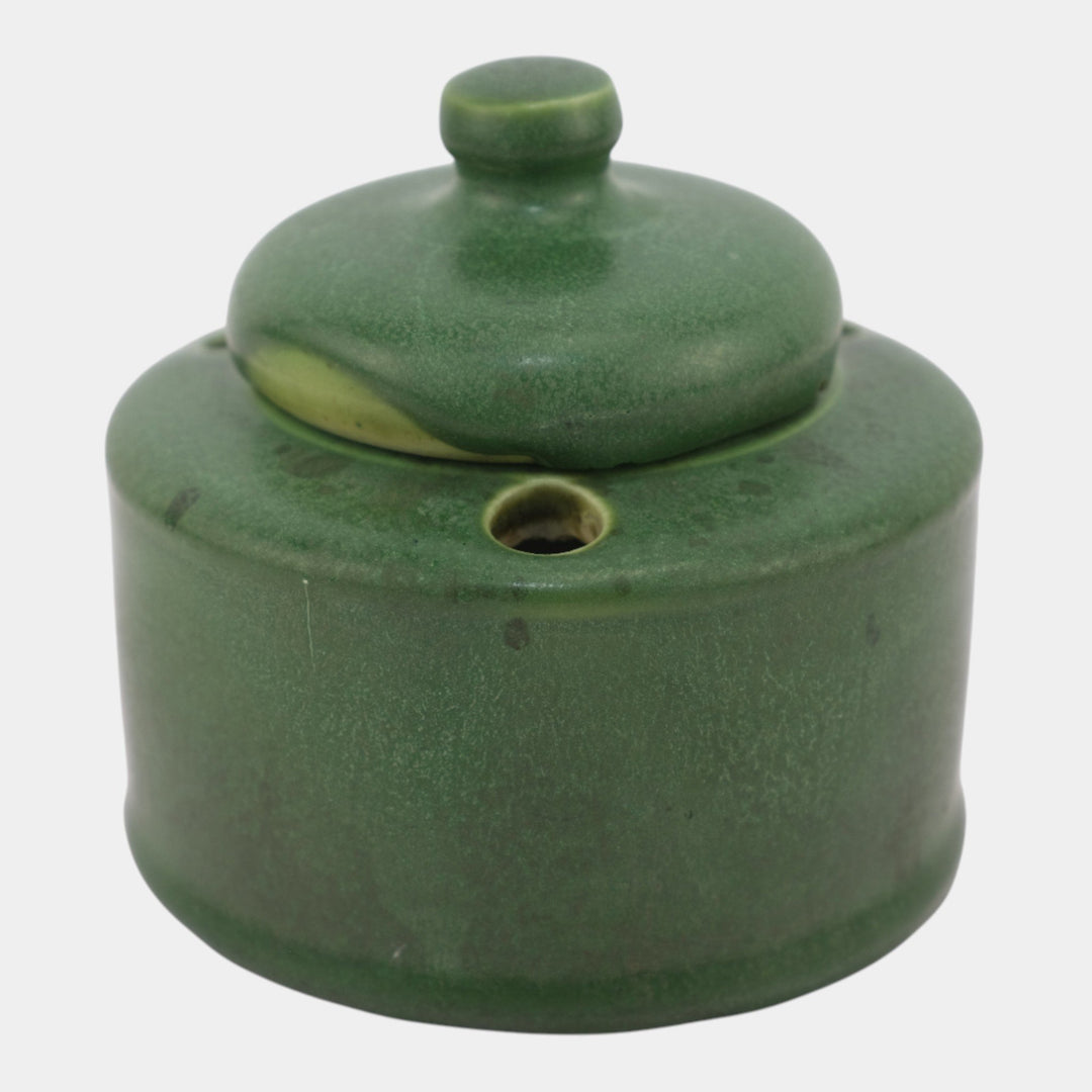 Hampshire Early 1900s Vintage Arts And Crafts Pottery Matte Green Lidded Inkwell