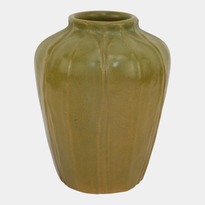 Chicago Crucible Vintage Arts and Crafts Pottery Matte Green Leaf Ceramic Vase