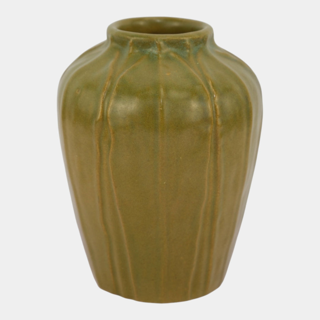 Chicago Crucible Vintage Arts and Crafts Pottery Matte Green Leaf Ceramic Vase