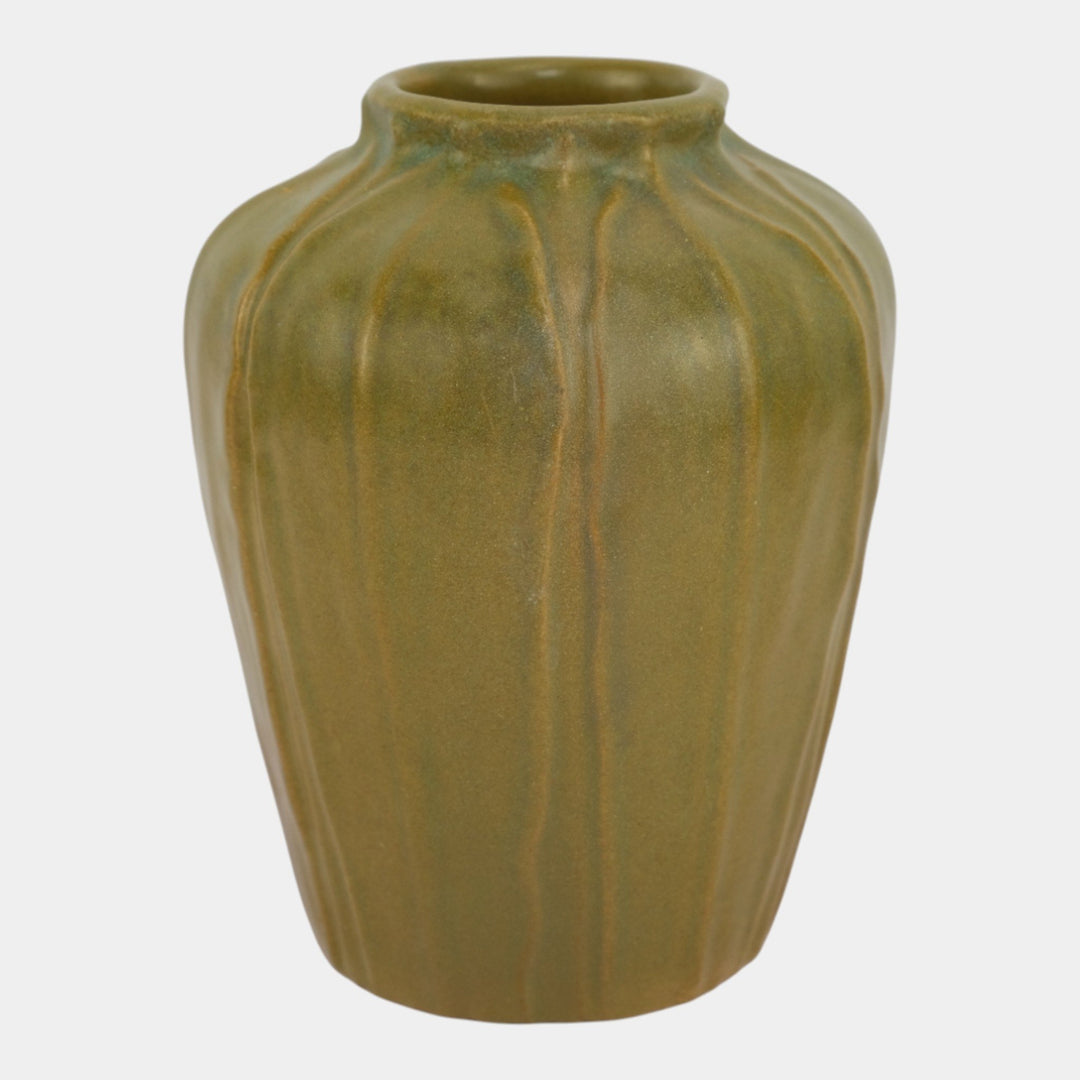 Chicago Crucible Vintage Arts and Crafts Pottery Matte Green Leaf Ceramic Vase