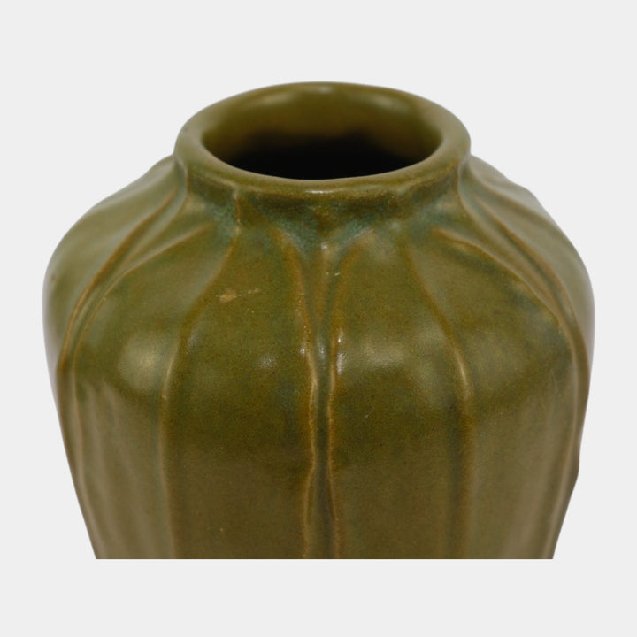 Chicago Crucible Vintage Arts and Crafts Pottery Matte Green Leaf Ceramic Vase