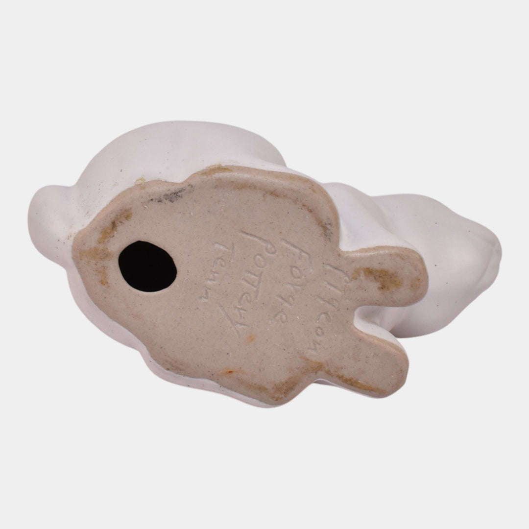 Pigeon Forge Tennessee Art Pottery White Ceramic Rabbit Figurine
