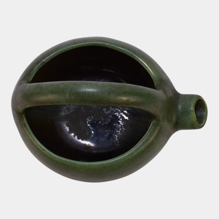 Hampshire Early 1900s Antique Arts And Crafts Pottery Matte Green Pitcher Teapot