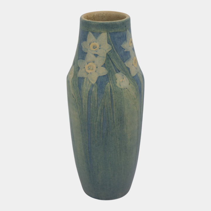 Newcomb College 1915 Arts and Crafts Pottery Slender Daffodil Vase Bailey