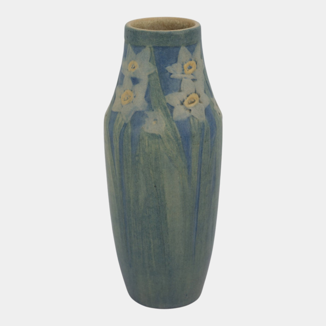Newcomb College 1915 Arts and Crafts Pottery Slender Daffodil Vase Bailey