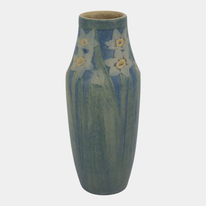 Newcomb College 1915 Arts and Crafts Pottery Slender Daffodil Vase Bailey